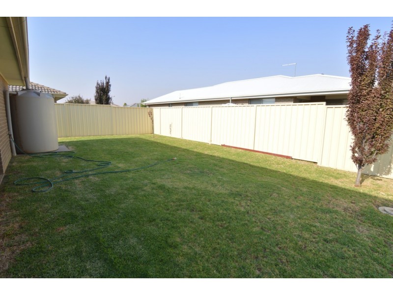 6 Isaiah Way, Mildura VIC 3500