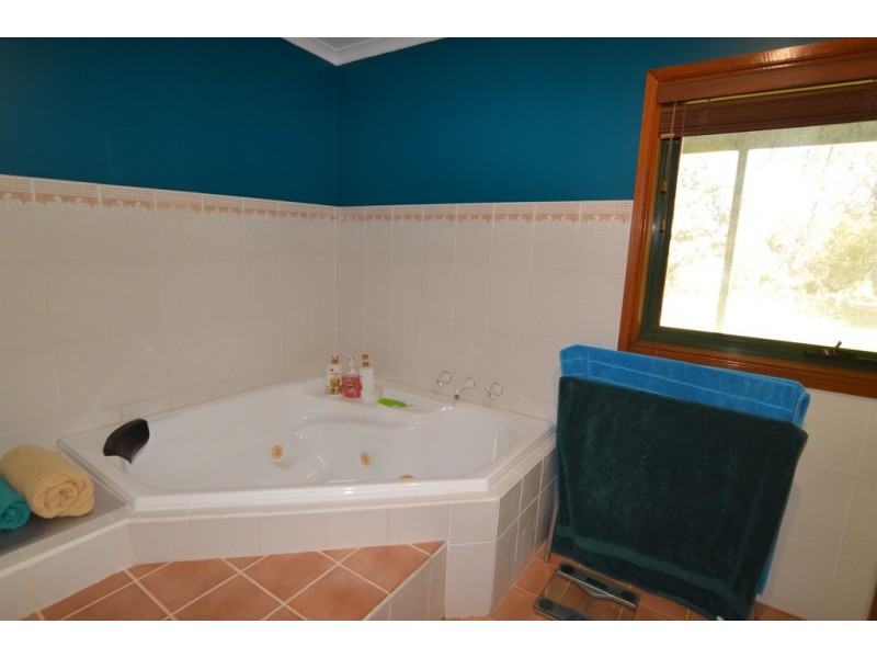 11 Churchill Street, Buronga NSW 2739