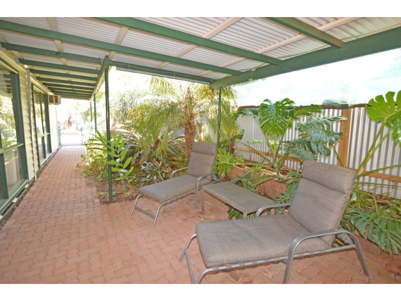 11 Churchill Street, Buronga NSW 2739