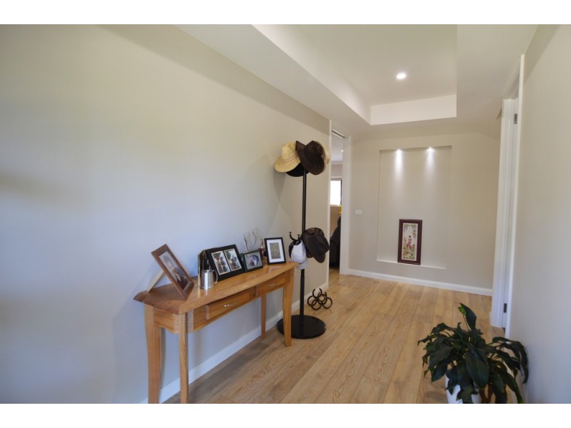 18 Carramar Drive, Gol Gol NSW 2738