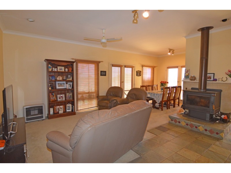 28 Coorong Avenue, Irymple VIC 3498