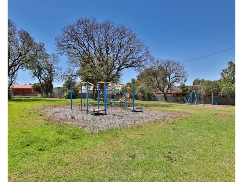 4/6 Chapman Street, Buronga NSW 2739