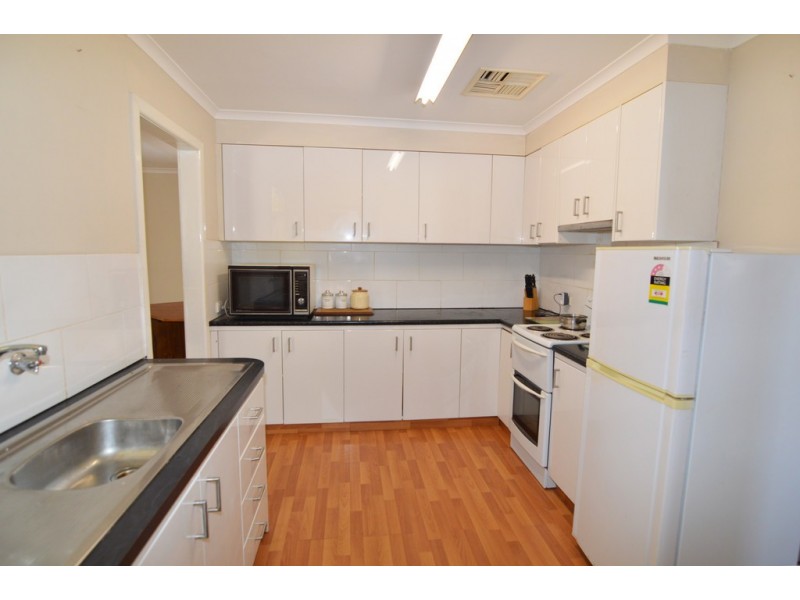 13 Avocat Avenue, Red Cliffs VIC 3496