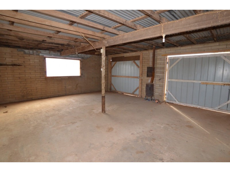 16 Cowanna Avenue, Merbein South VIC 3505