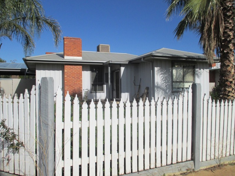 21 Matheson Street, Ouyen VIC 3490