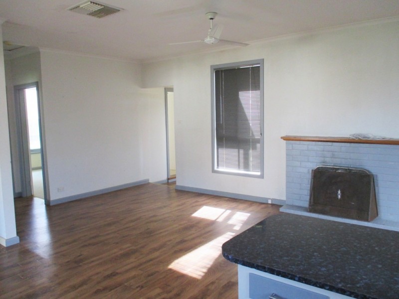 21 Matheson Street, Ouyen VIC 3490