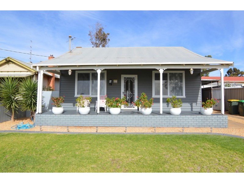 16 Third Street, Merbein VIC 3505
