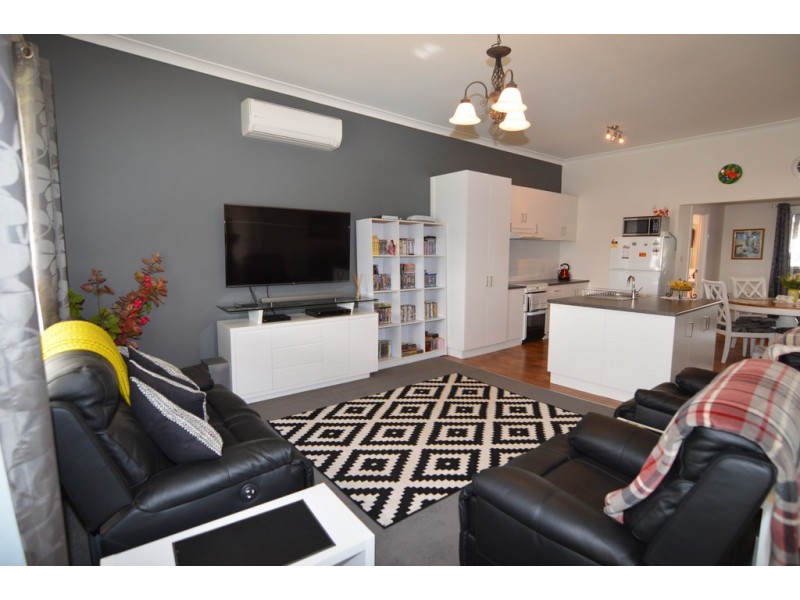 16 Third Street, Merbein VIC 3505