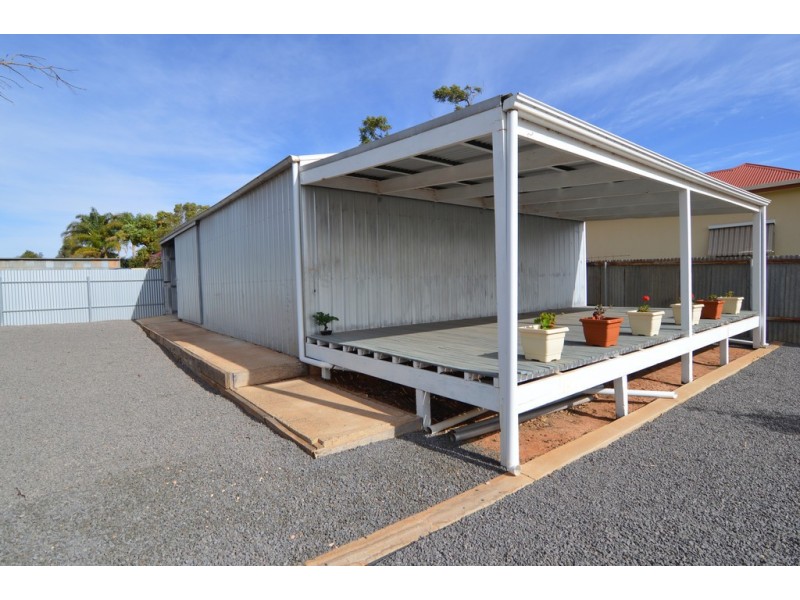 16 Third Street, Merbein VIC 3505