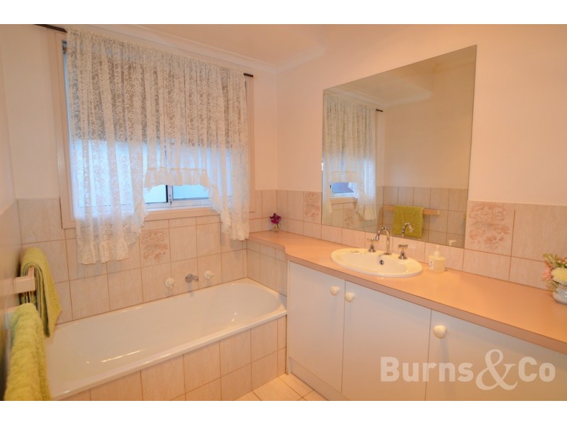 Unit 1/8 Chaffey Avenue, Mildura VIC 3500