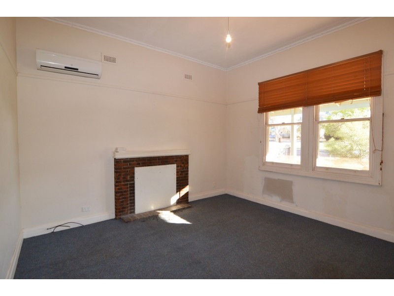 20 Gregory Street, Ouyen VIC 3490