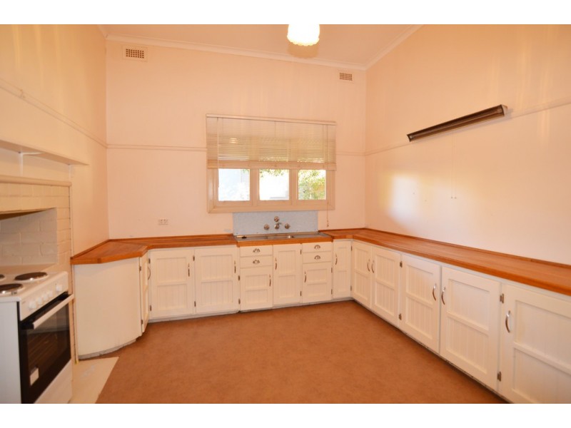 20 Gregory Street, Ouyen VIC 3490