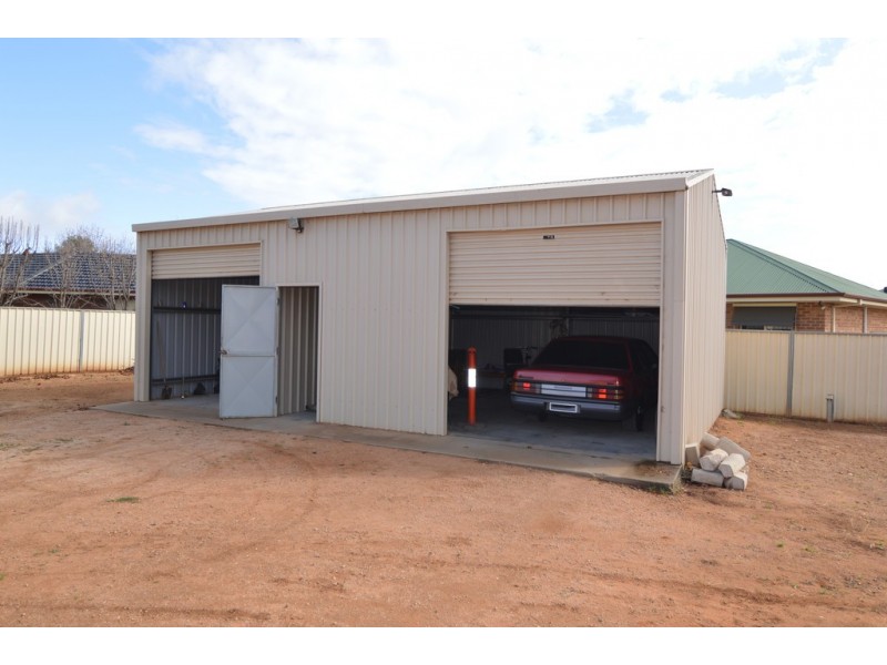 125-127 Riverside Avenue, Mildura VIC 3500