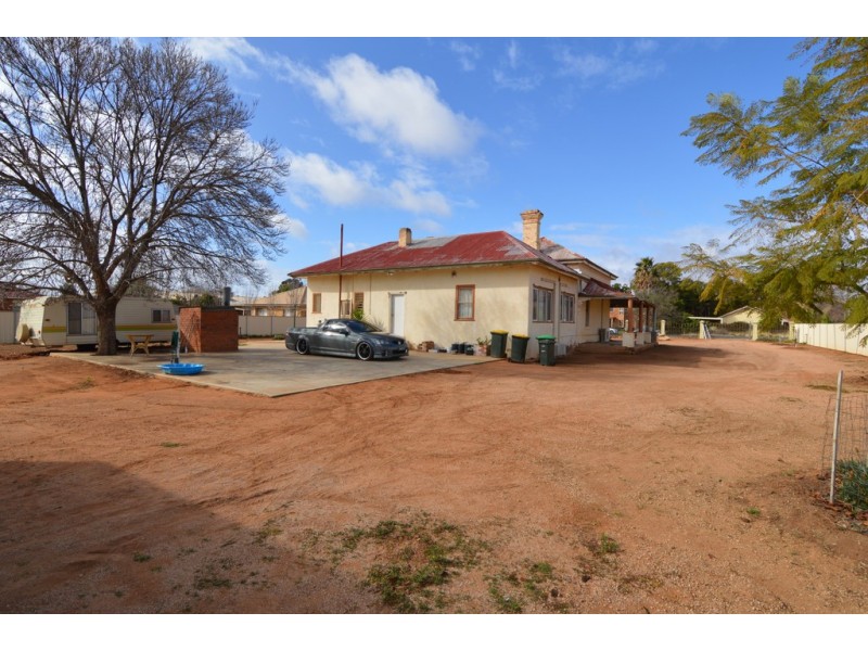 125-127 Riverside Avenue, Mildura VIC 3500