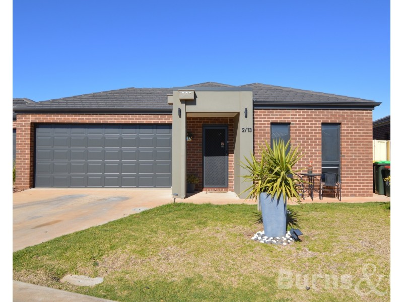 2/13 Springfield Drive, Mildura VIC 3500