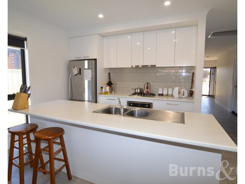 2/13 Springfield Drive, Mildura VIC 3500