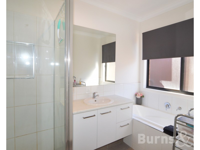 2/13 Springfield Drive, Mildura VIC 3500