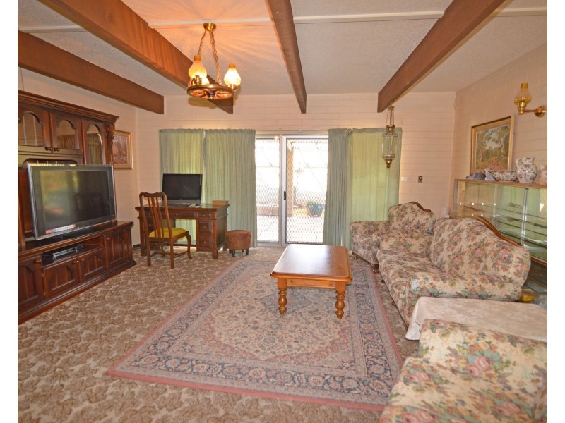 64 William Street, Gol Gol NSW 2738