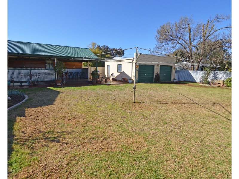 64 William Street, Gol Gol NSW 2738