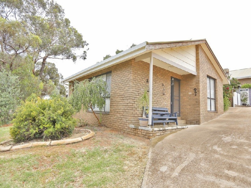 1/5 Riverview Drive, Dareton NSW 2717