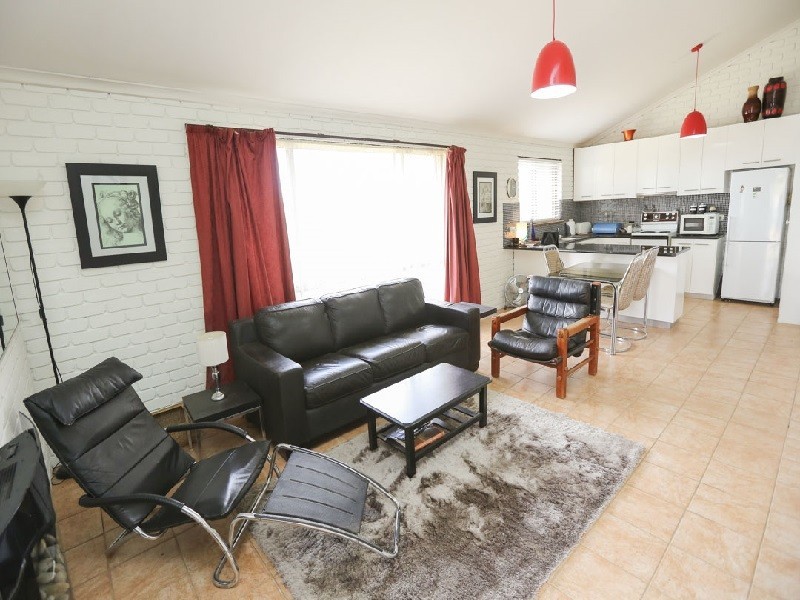 1/5 Riverview Drive, Dareton NSW 2717