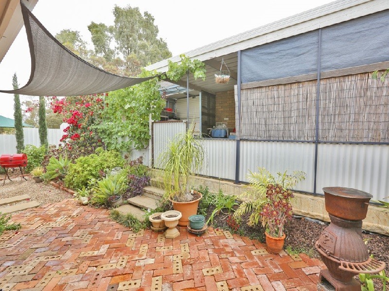 1/5 Riverview Drive, Dareton NSW 2717