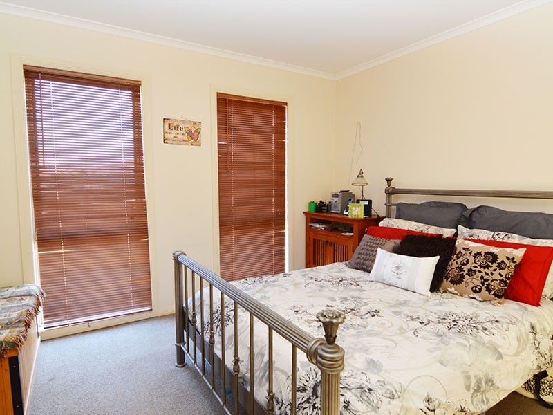 8 Oxley Court, Mildura VIC 3500
