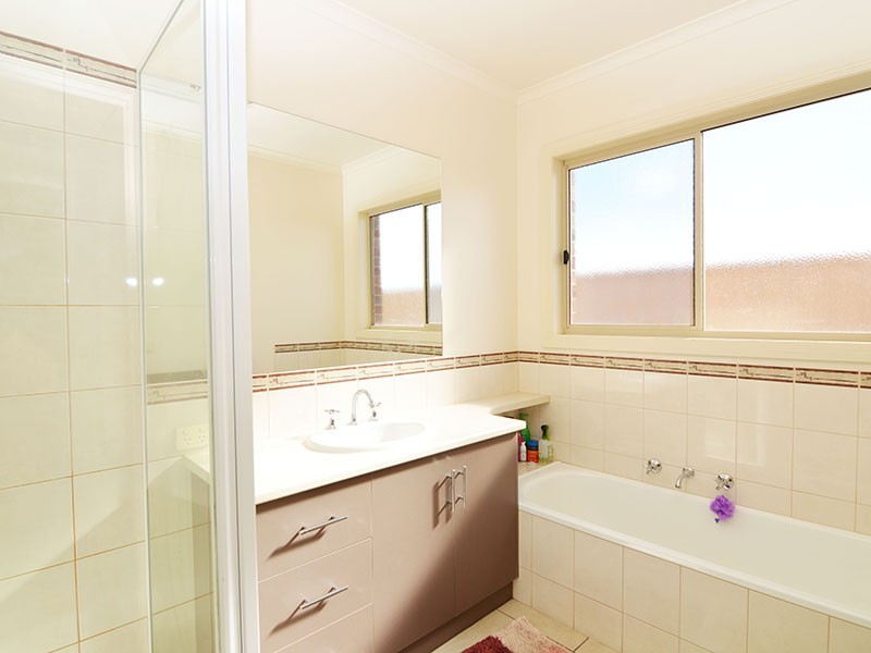 8 Oxley Court, Mildura VIC 3500