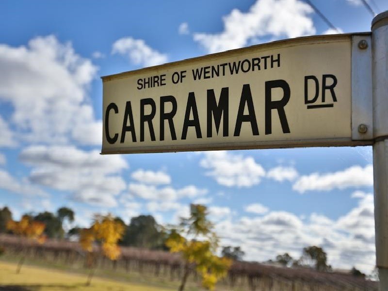 18 Carramar Drive, Gol Gol NSW 2738