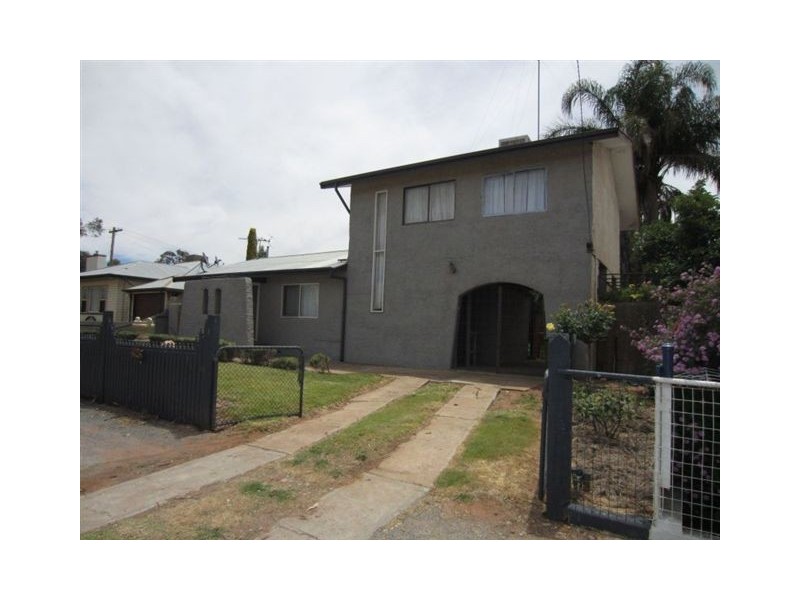 73 Tapio Street, Dareton NSW 2717