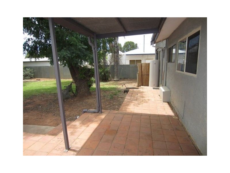 73 Tapio Street, Dareton NSW 2717