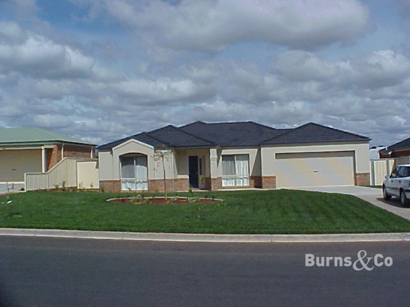 127 Wood Street, Gol Gol NSW 2738