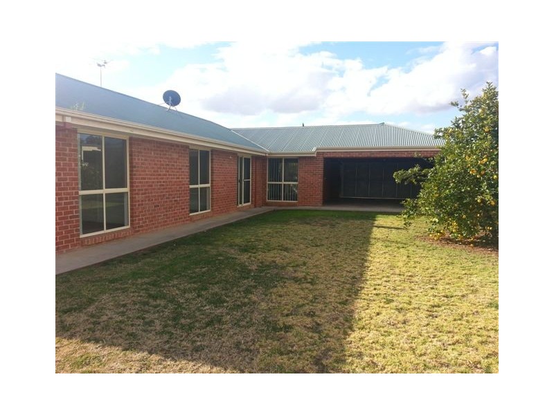 18 Sirius Court, Mildura VIC 3500