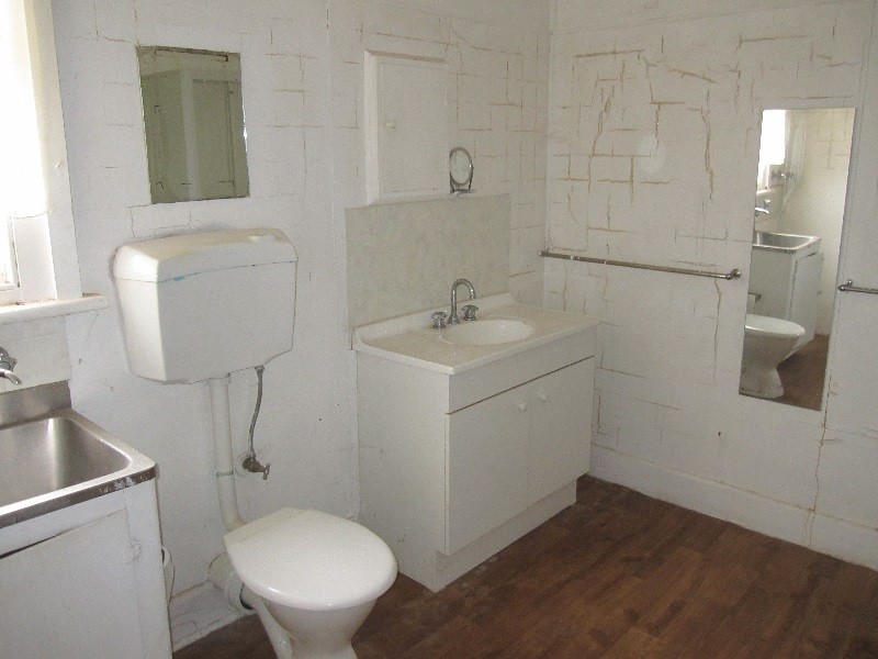 49 Sutcliff Street, Sea Lake VIC 3533