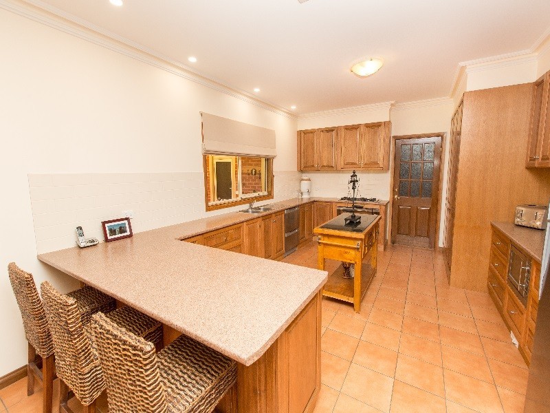 423 Dairtnunk Avenue, Cardross VIC 3496