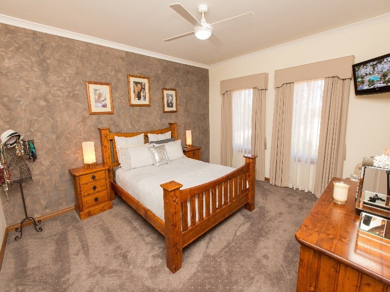 423 Dairtnunk Avenue, Cardross VIC 3496