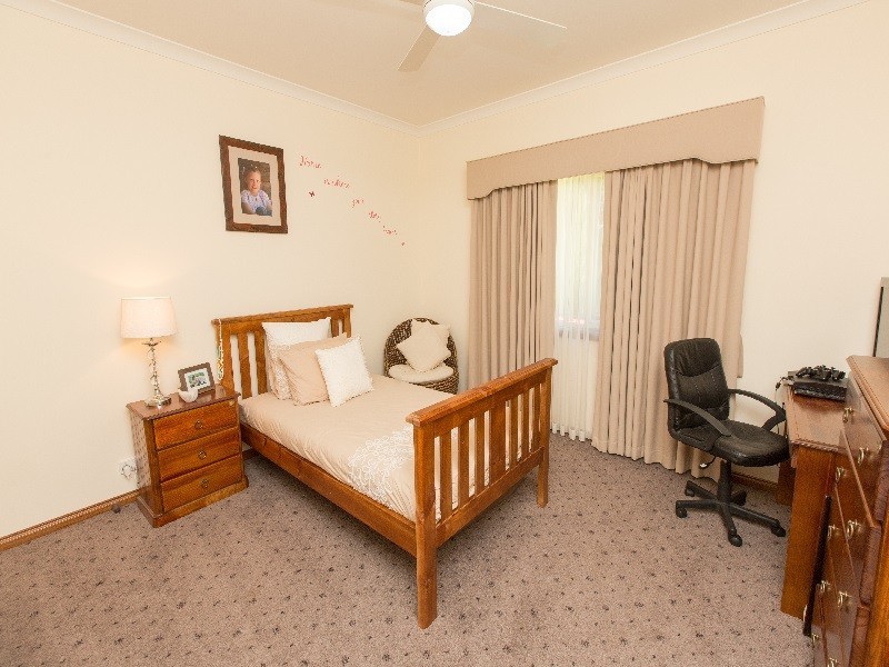 423 Dairtnunk Avenue, Cardross VIC 3496