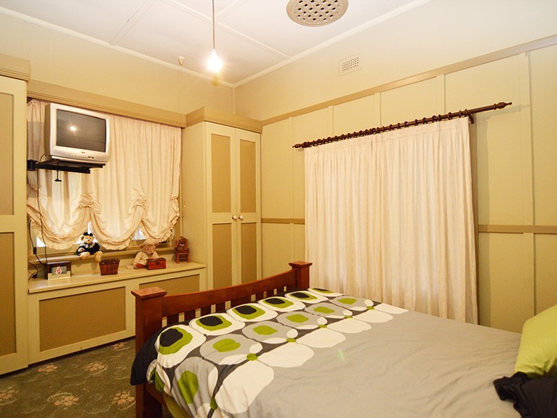 25 Heytsbury Avenue, Red Cliffs VIC 3496