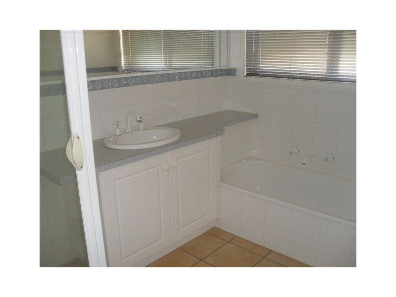 4 Sunset Court, Mildura VIC 3500