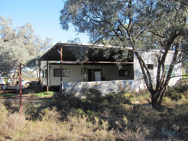 4 and 4A Stewart Road, Red Cliffs VIC 3496
