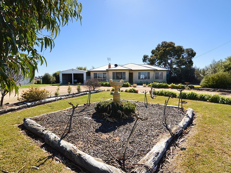 48 Taylor Road, Euston NSW 2737