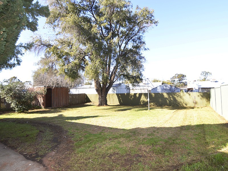 11 Namoi Avenue, Red Cliffs VIC 3496