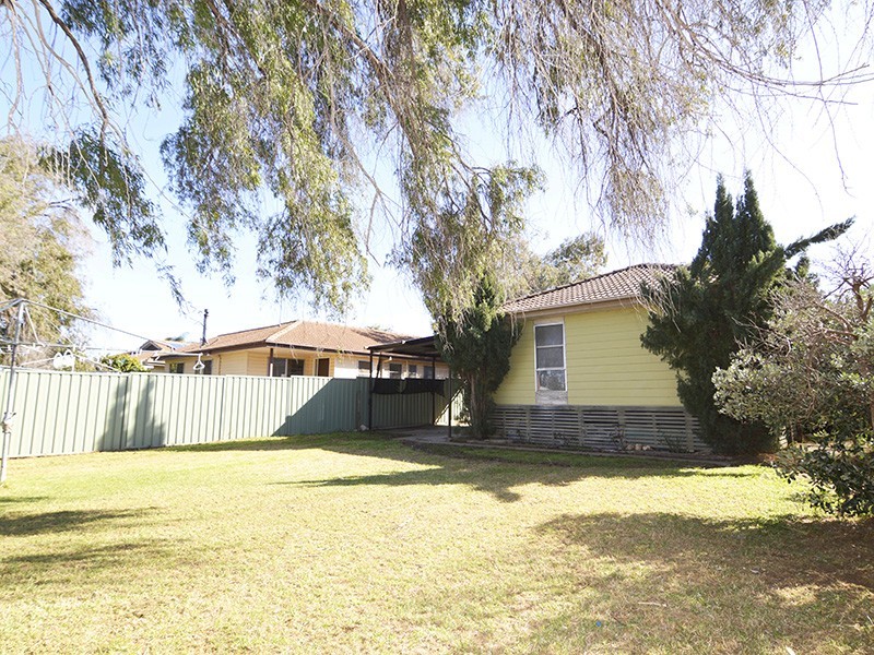 11 Namoi Avenue, Red Cliffs VIC 3496