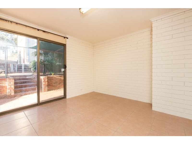 19 Riverview Drive, Dareton NSW 2717