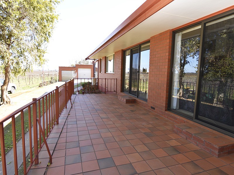 36 Coorong Avenue, Irymple VIC 3498