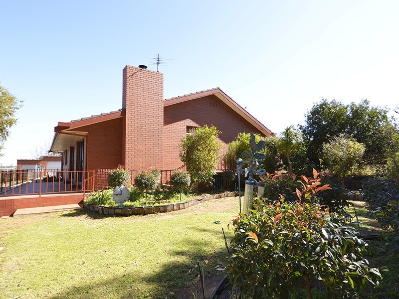 36 Coorong Avenue, Irymple VIC 3498