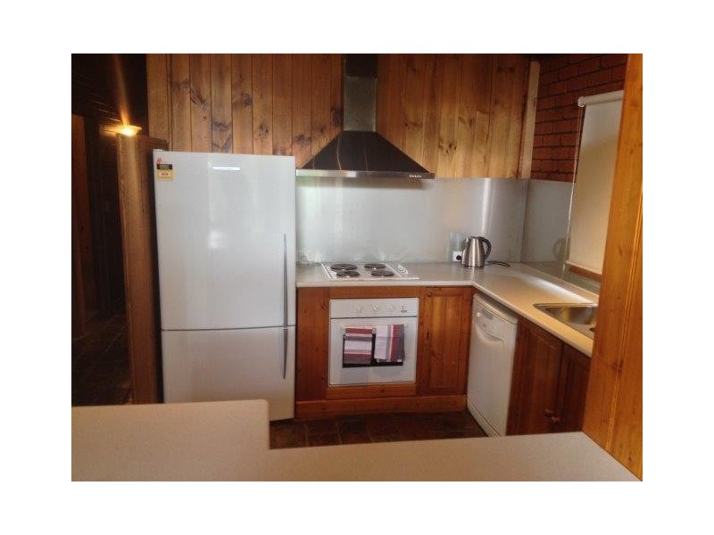 16 Arnott Street, Robinvale VIC 3549