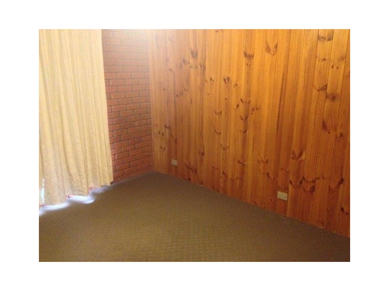 16 Arnott Street, Robinvale VIC 3549