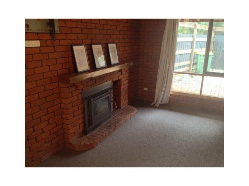 16 Arnott Street, Robinvale VIC 3549