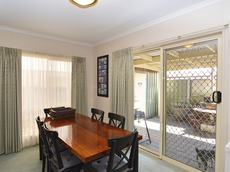 2/125 Commercial Street, Merbein VIC 3505